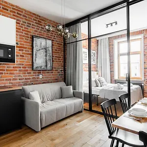 aparthotel-delta-boutique.krakowhotelspoland.com/